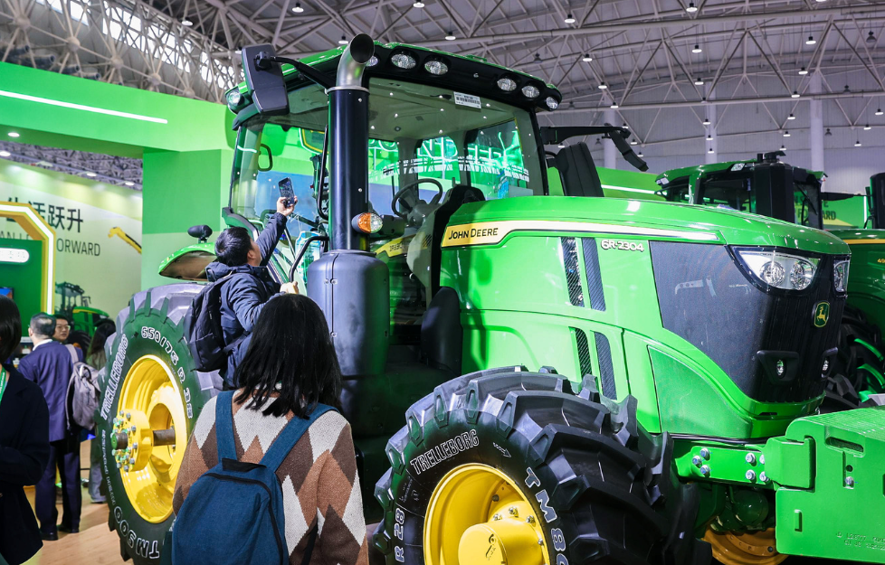 湖南省規(guī)范做好2026年農(nóng)機(jī)購置與應(yīng)用補(bǔ)貼機(jī)具投檔與審核及現(xiàn)場(chǎng)演示評(píng)價(jià)的通知