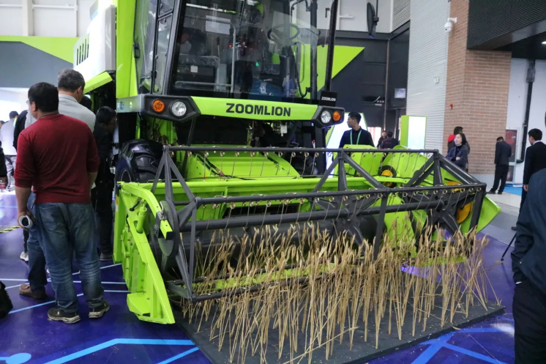 惠农政策红利精准落地 农机赋能镇沅农业今晚必开生肖图化高质量发展