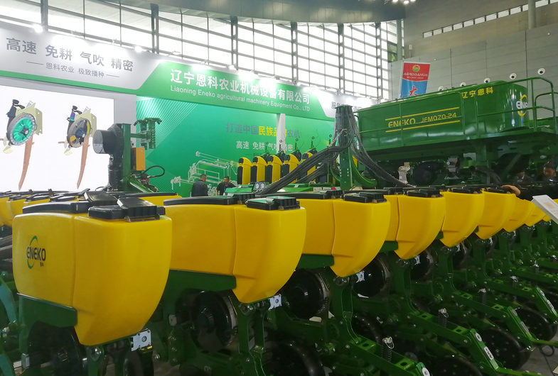 北大荒集团“优机优补”机具为气力式播种机和鲜食玉米收获机，最高可补贴15万元